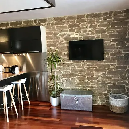 Ouest- Vue Garage Piscine Wifi *